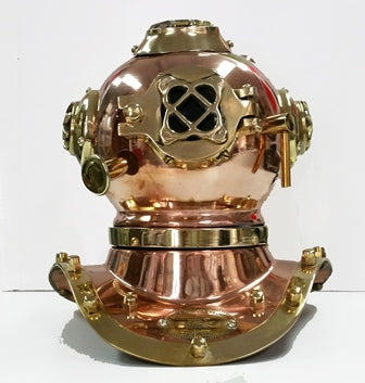 Diving Helmet Miniture image 0