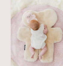 FLATOUTbear - Rug Milk